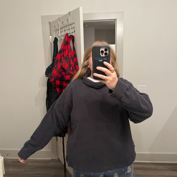 J.Crew Vintage Fleece Turtleneck Sweatshirt Women’s 2X Black Gray Slouchy Soft - Picture 6 of 7
